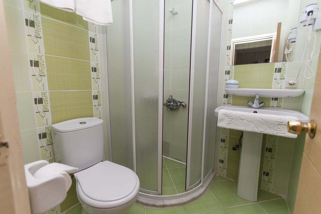 Exelsior Annex Aparthotel Мармарис Стая снимка