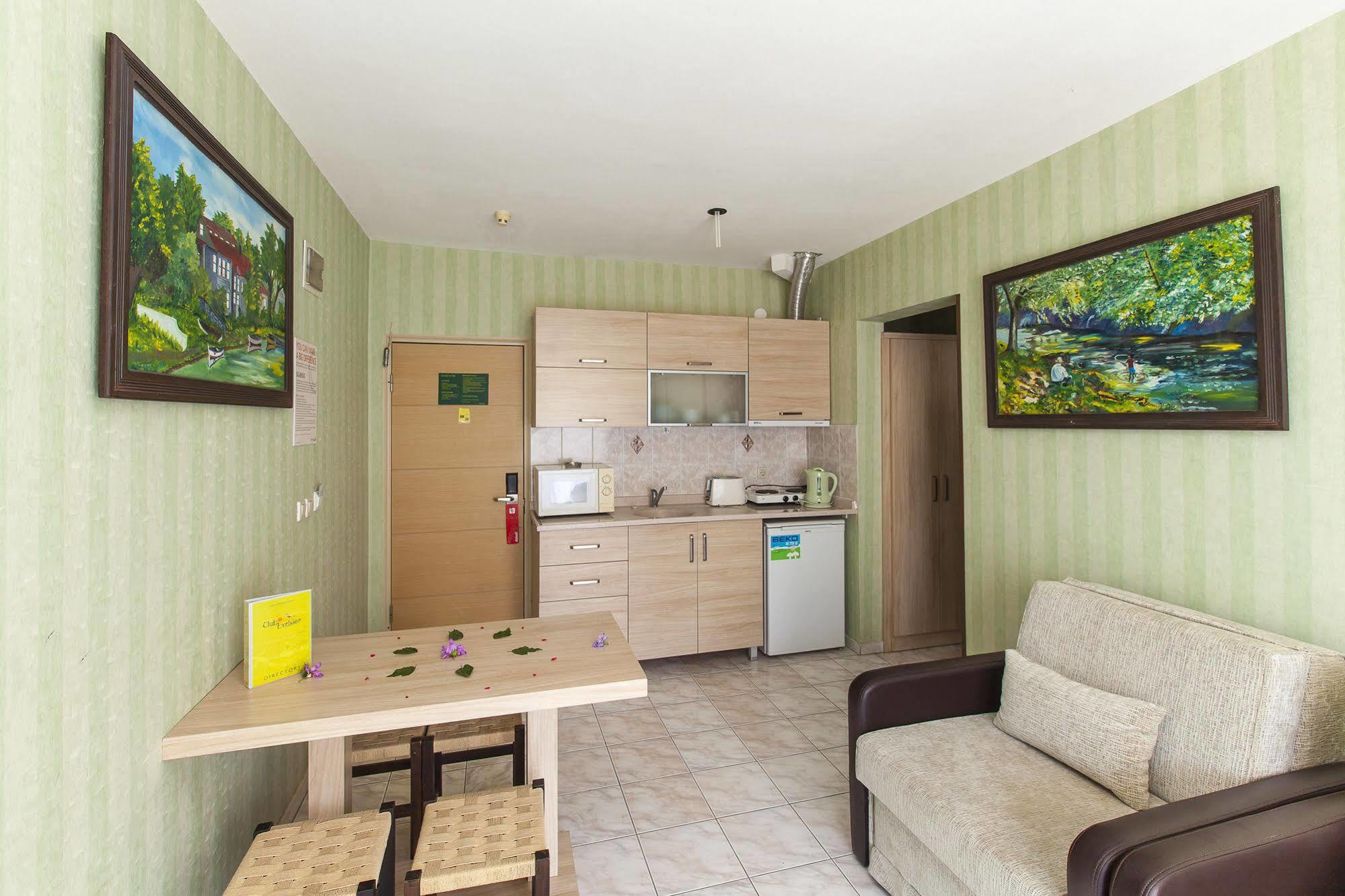 Exelsior Annex Aparthotel Мармарис Екстериор снимка