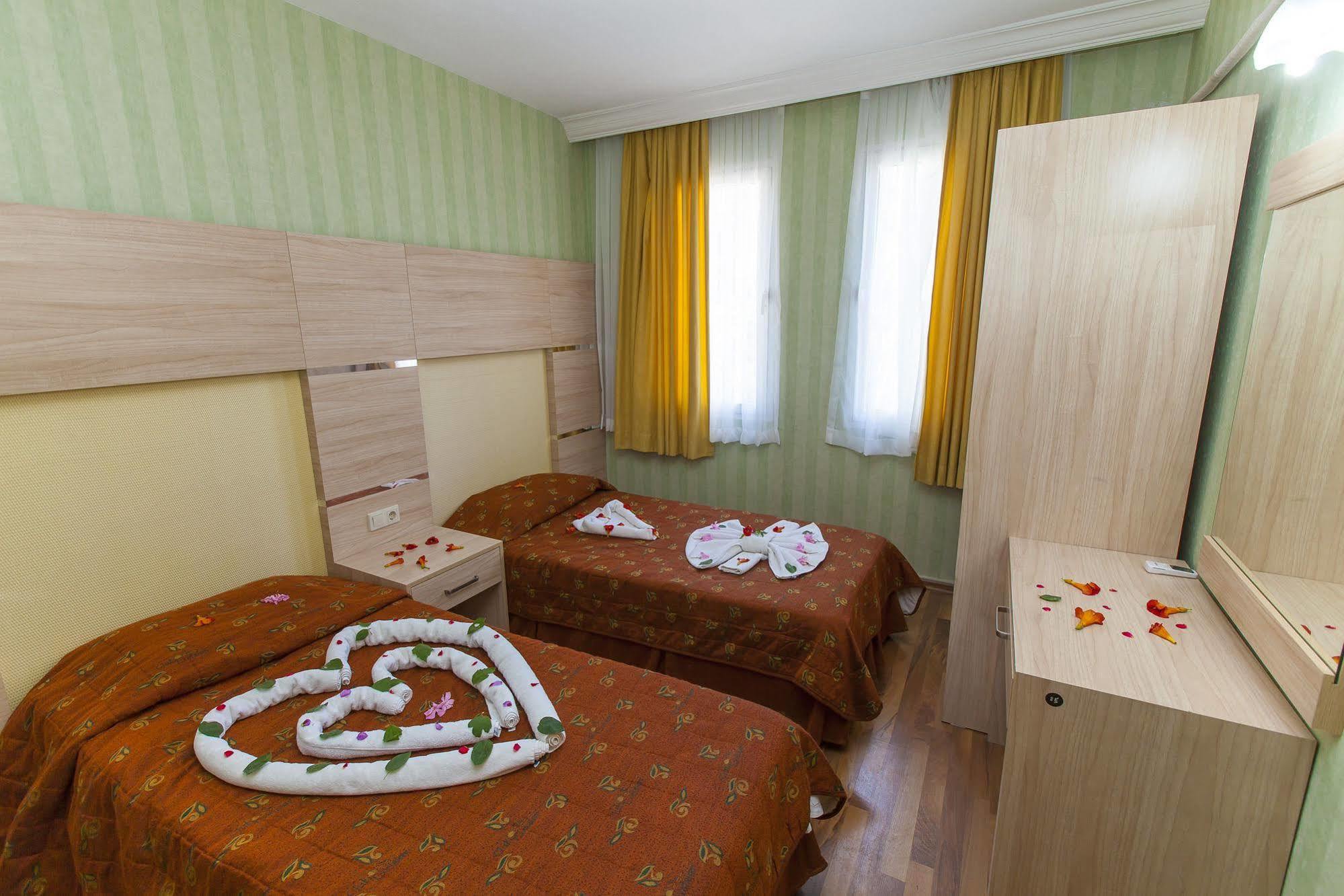 Exelsior Annex Aparthotel Мармарис Екстериор снимка